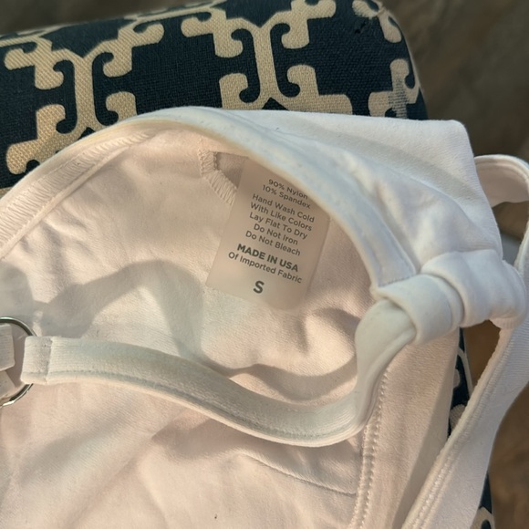 Bombshell Sportswear Bra - Picture 3 of 3